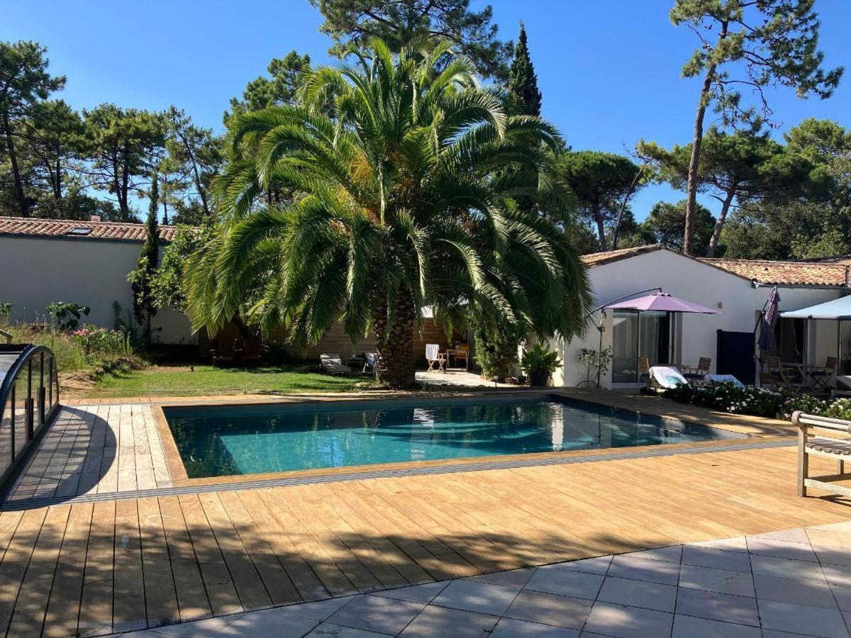 Gasthuis La Maison De La Dune - Climatisees - Jacuzzi 1ere Seance Offerte - Piscine Chauffee Avec Abri Amovible - Situee A 200m, Acces Direct Par Le Bois La Couarde-sur-Mer